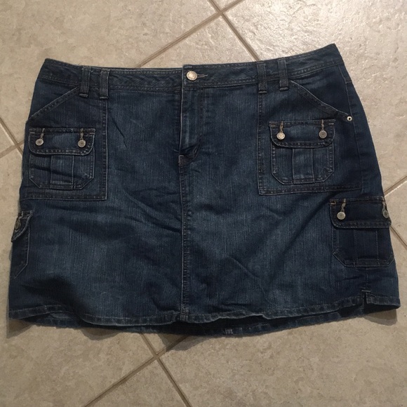 Faded Glory Pants - Faded Glory skort
